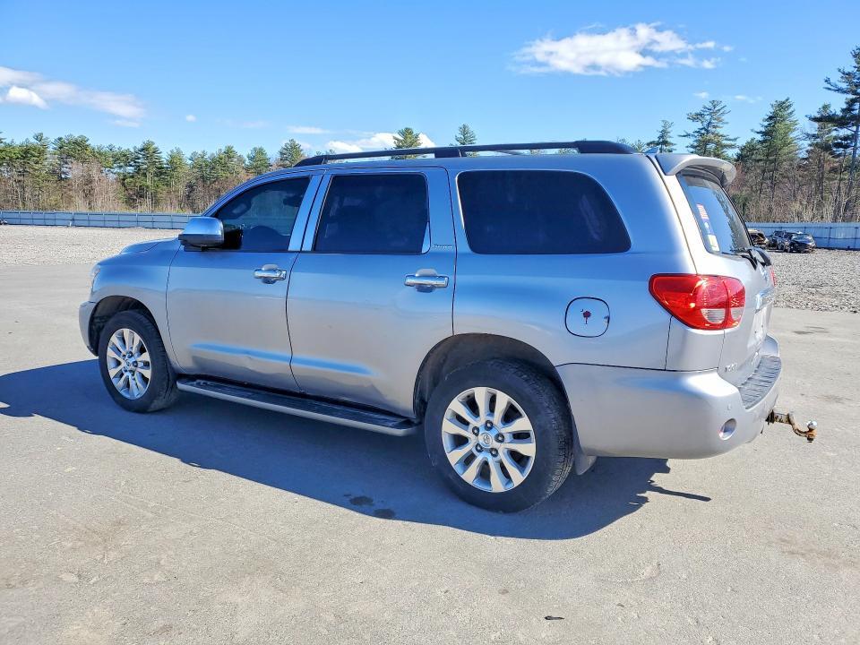2010 Toyota Sequoia Platinum