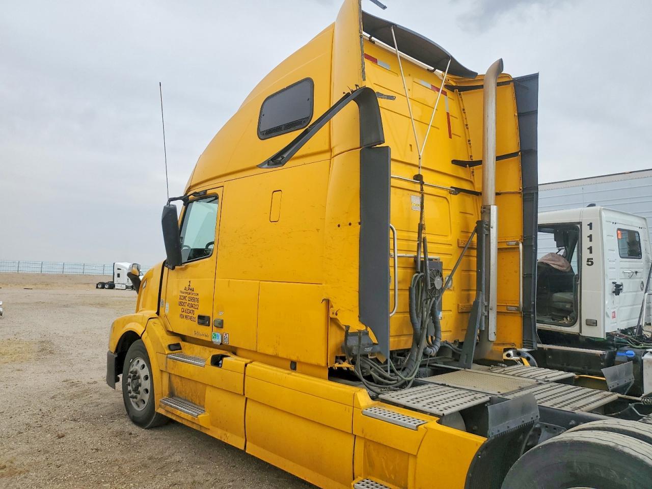 2016 Volvo VN VNL