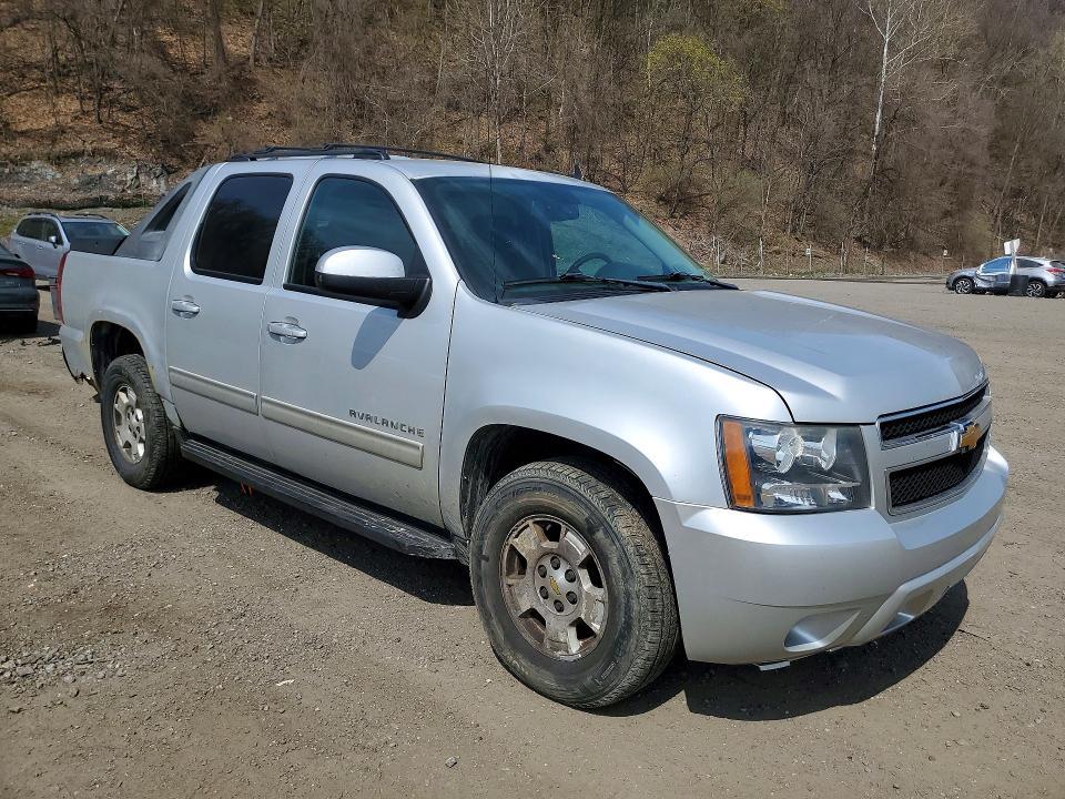 2012 Chevrolet Avalanche LS