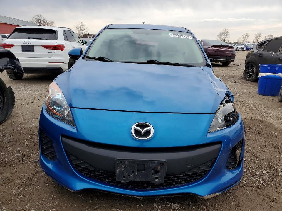 2012 Mazda 3 gs 4DR
