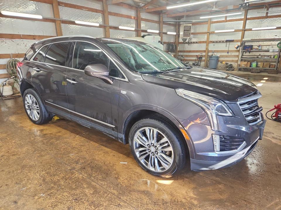 2017 Cadillac XT5 Premium Luxury