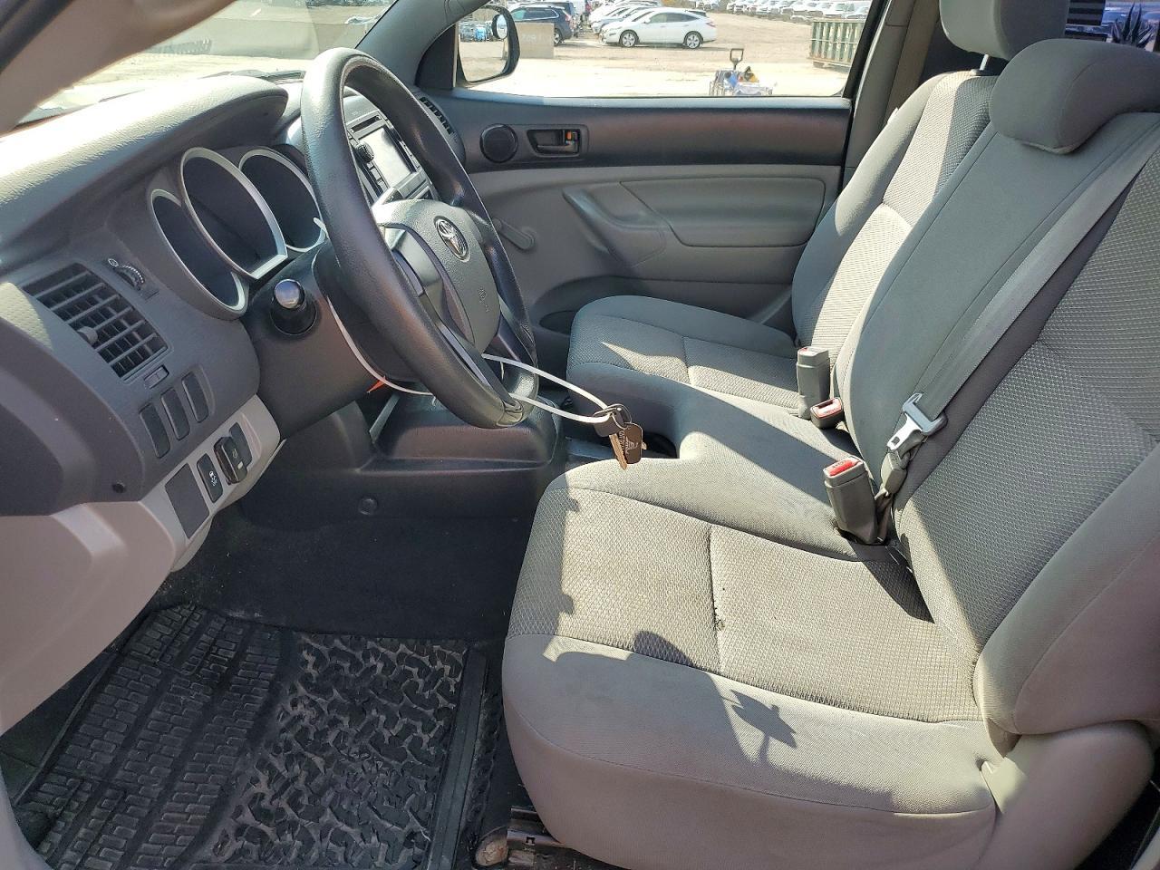 2013 Toyota Tacoma Base