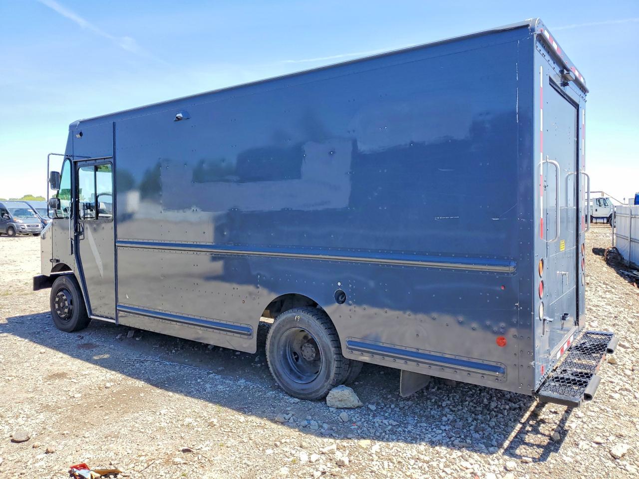 2021 Freightliner Chassis M Line WALK-IN Van