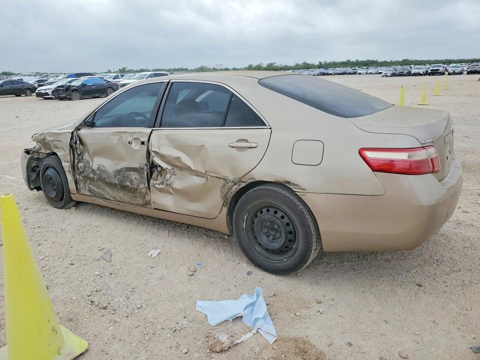 2007 Toyota Camry le