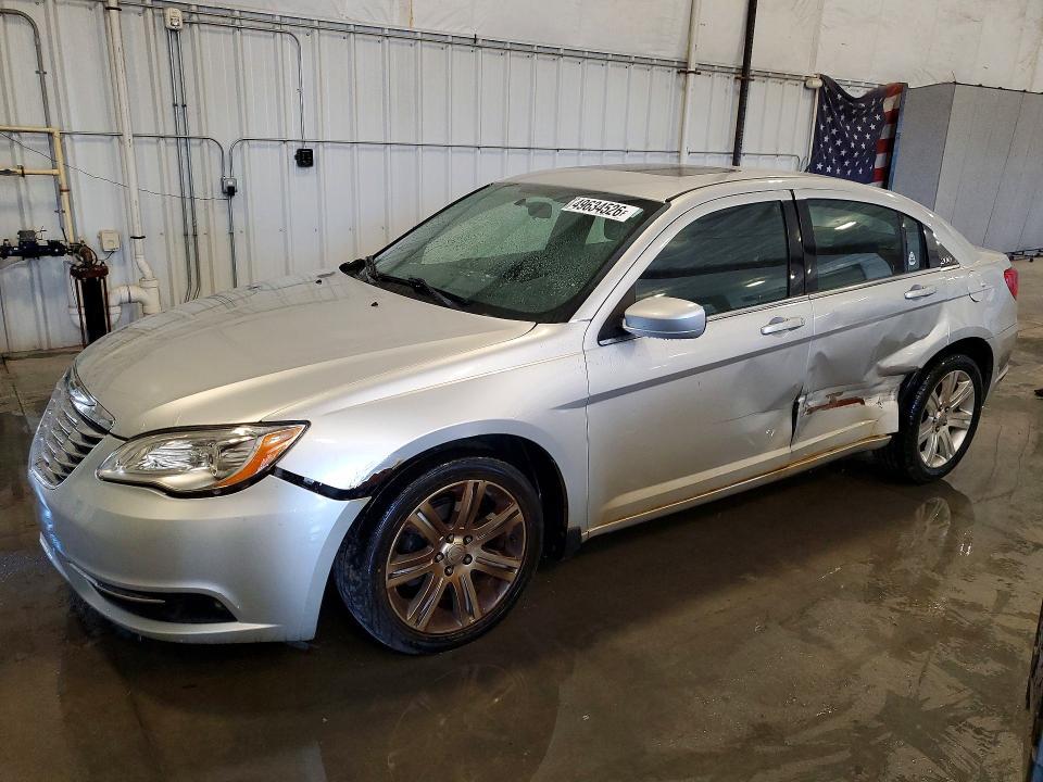 2012 Chrysler 200 Touring