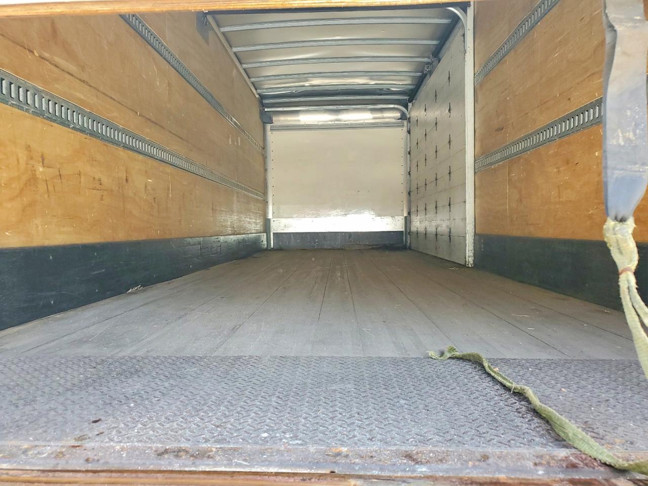 2020 International MV607 BOX Truck