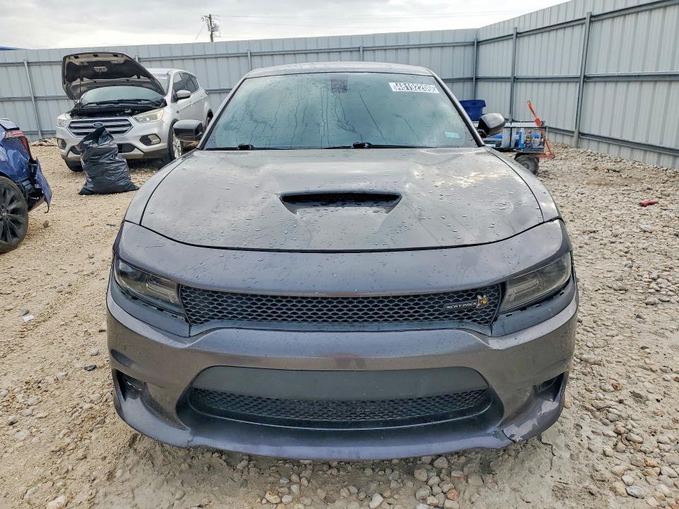 2018 Dodge Charger r