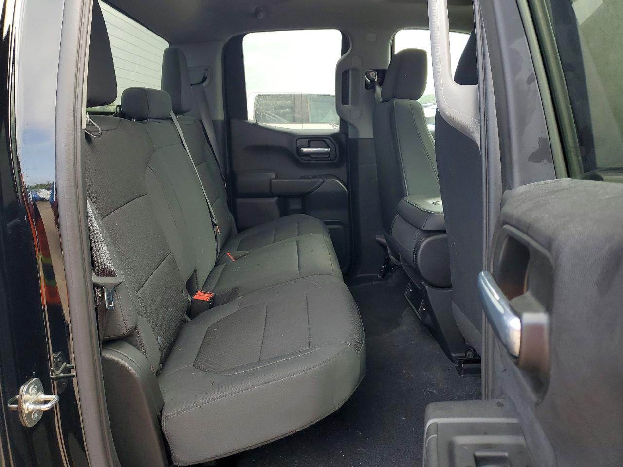 2020 Chevrolet Silverado C1500 Custom