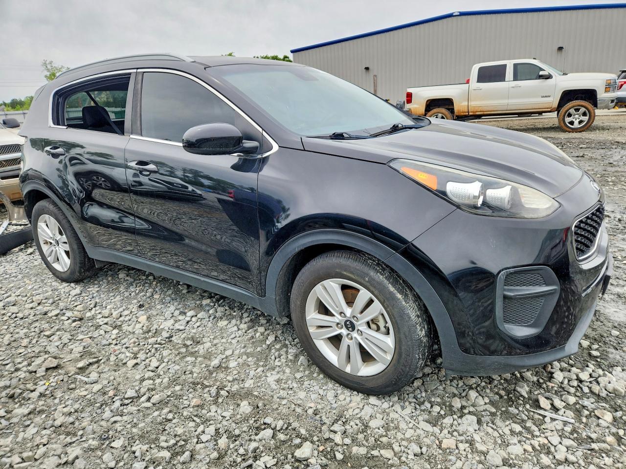 2017 KIA Sportage lx