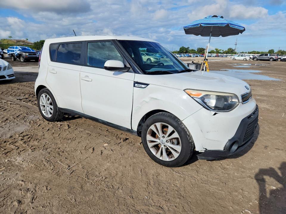 2015 KIA Soul +