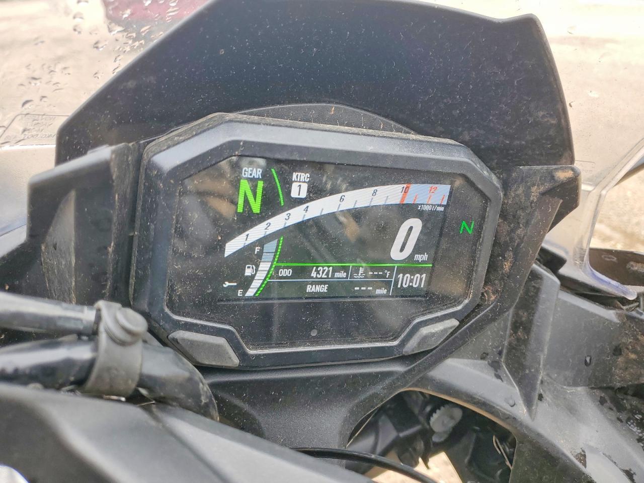 2025 Kawasaki EX650 R