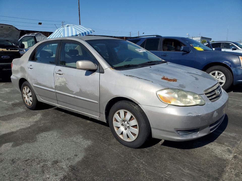 2003 Toyota Corolla le