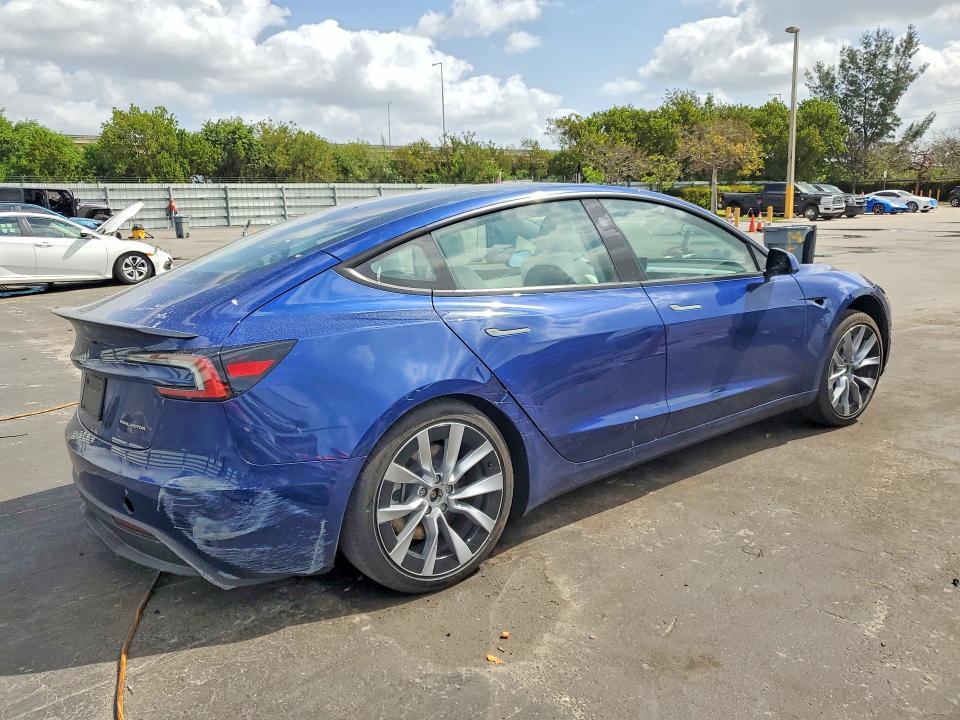 2025 Tesla Model 3