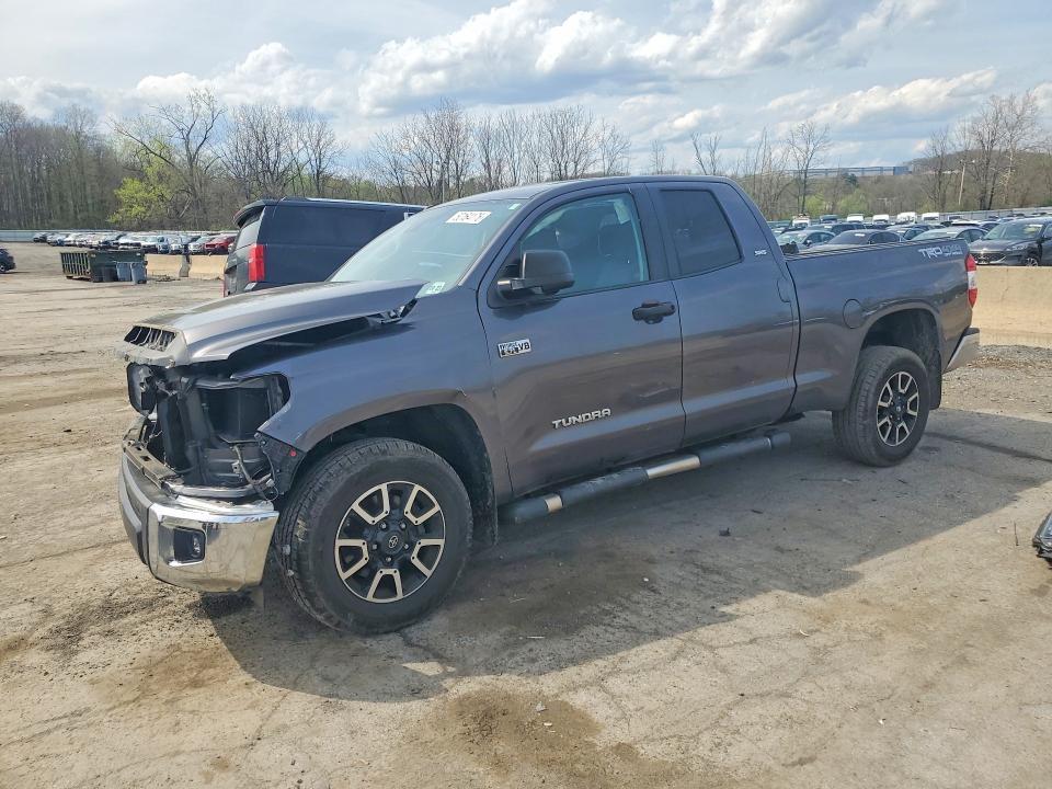 2018 Toyota Tundra SR5