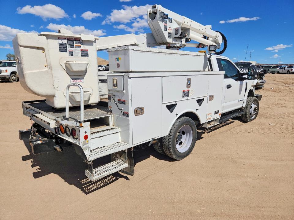 2018 Ford F550 Super Duty Bucket Truck