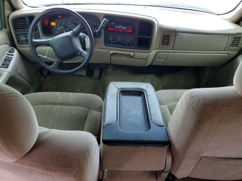 2002 Chevrolet Suburban C1500