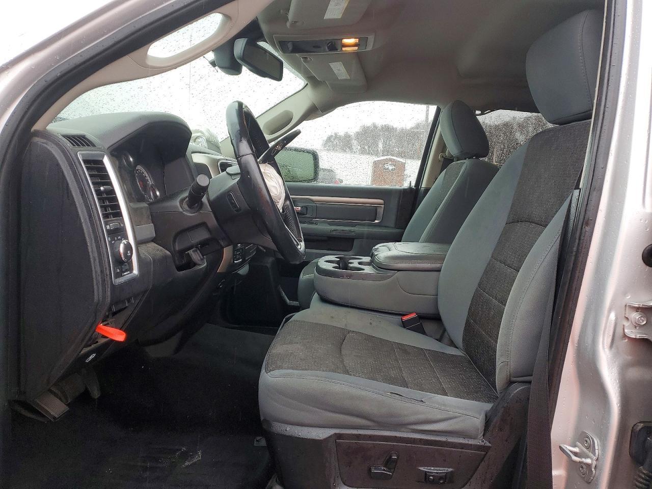 2014 Dodge RAM 1500 SLT
