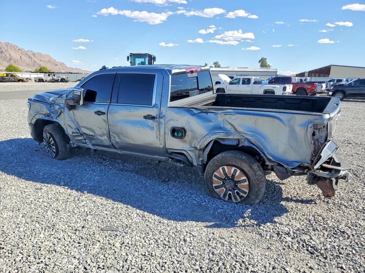 2025 GMC Sierra K3500 Denali Ultimate