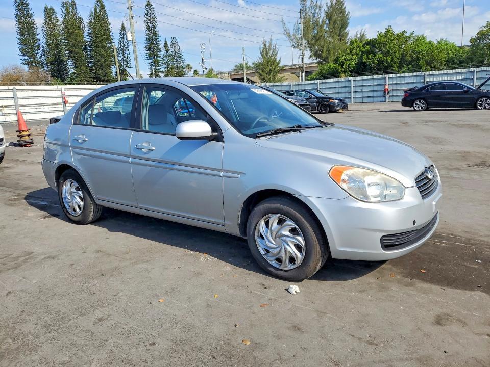2010 Hyundai Accent gls