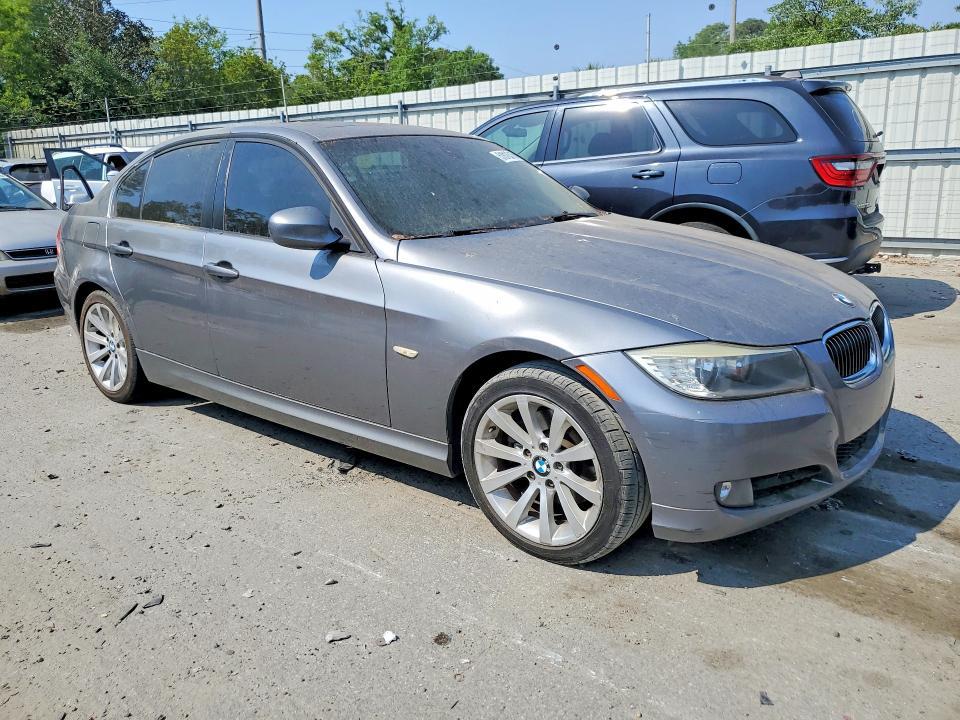 2011 BMW 328 i