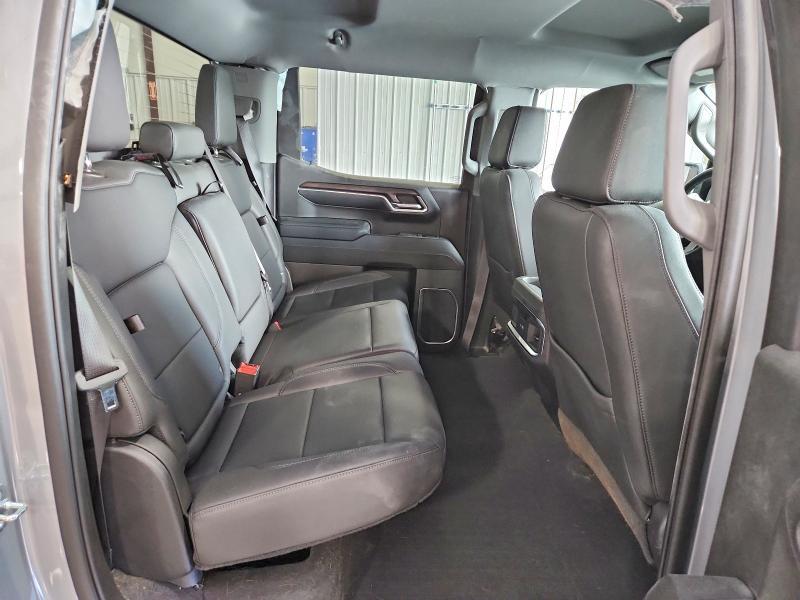 2023 GMC Sierra K1500 SLT