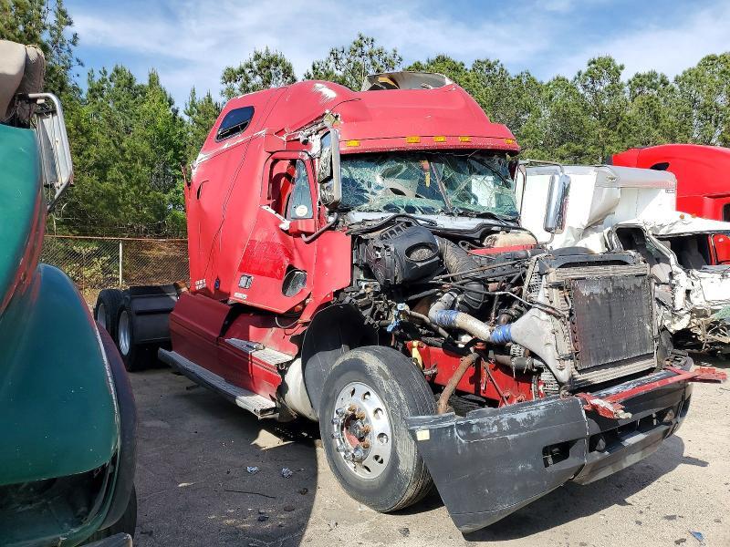 2001 Freightliner CENTURY120 Semi Truck