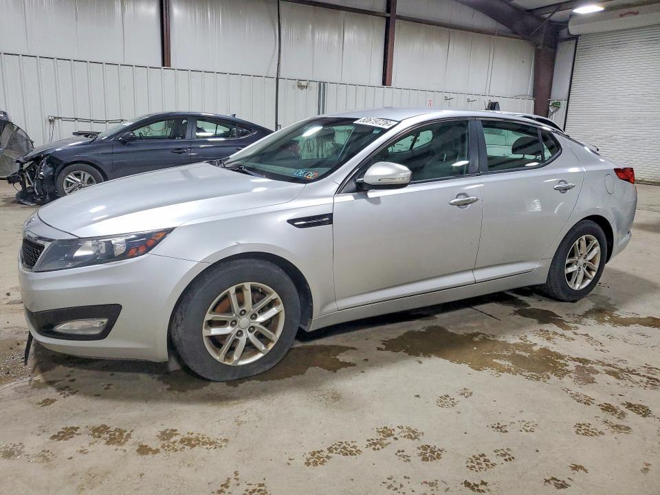 2012 KIA Optima lx