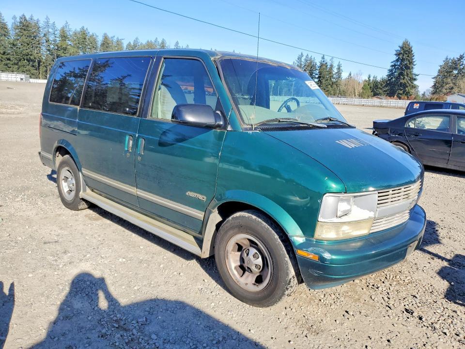 1998 Chev Astro