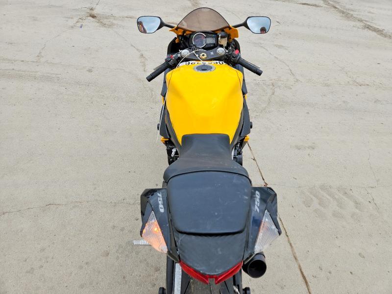 2012 Suzuki GSX750