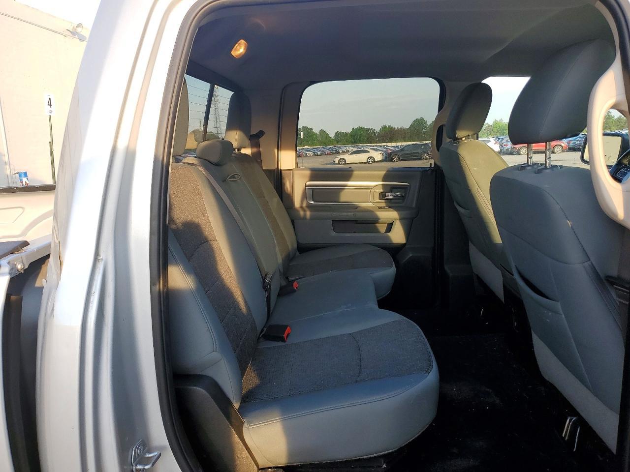 2019 Dodge RAM 1500 Classic SLT