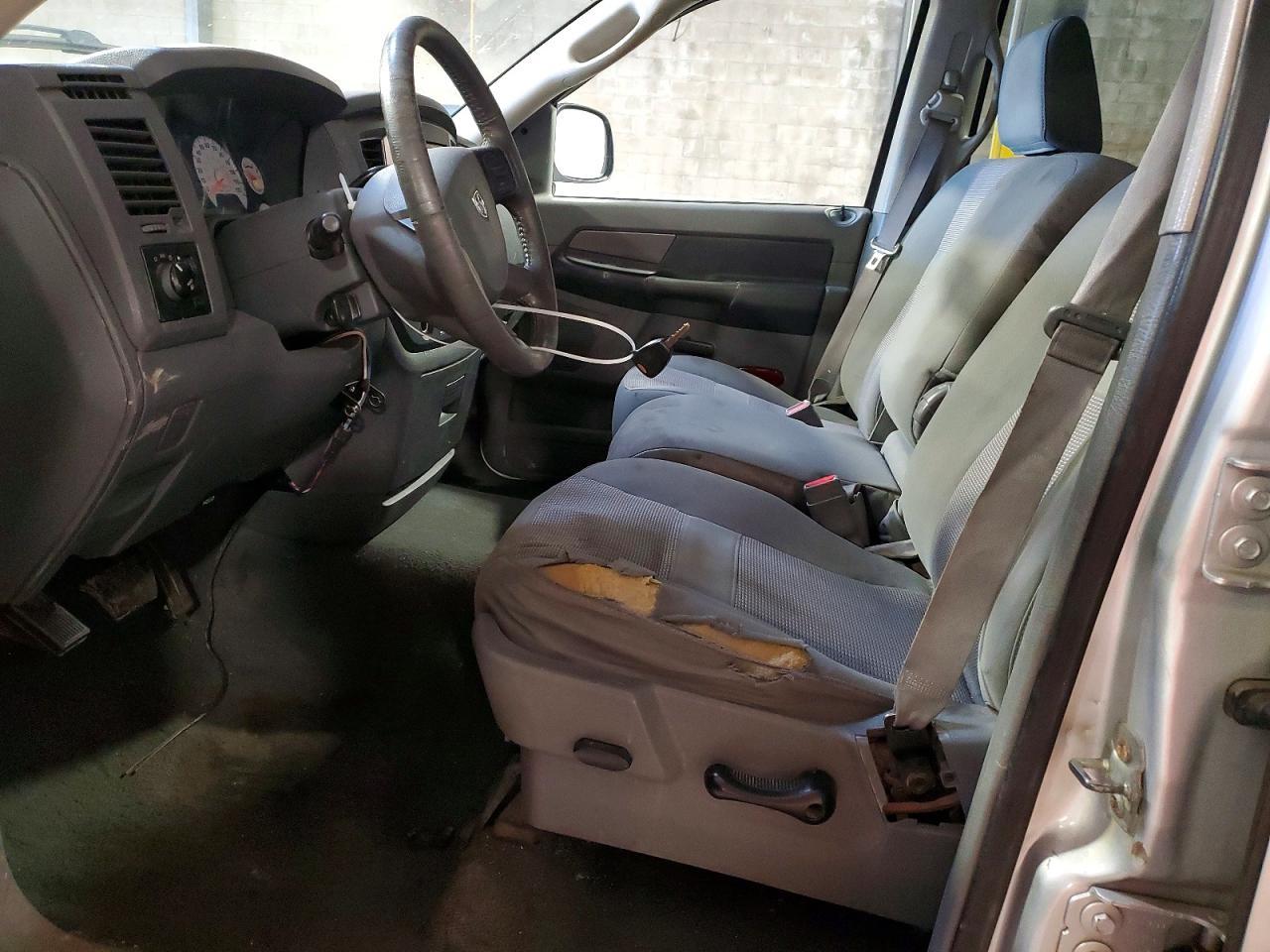2007 Dodge RAM 1500 ST