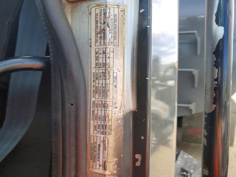 2014 Peterbilt 367 Dump Truck