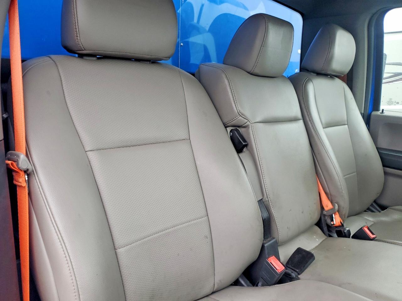 2020 Ford F450 Super Duty BOX Truck