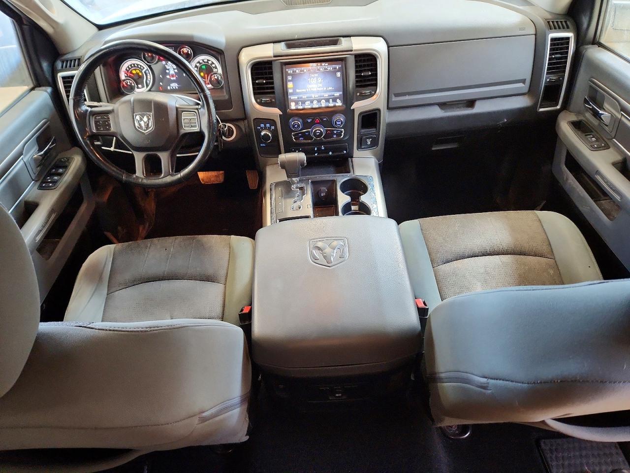 2013 Dodge RAM 1500 SLT