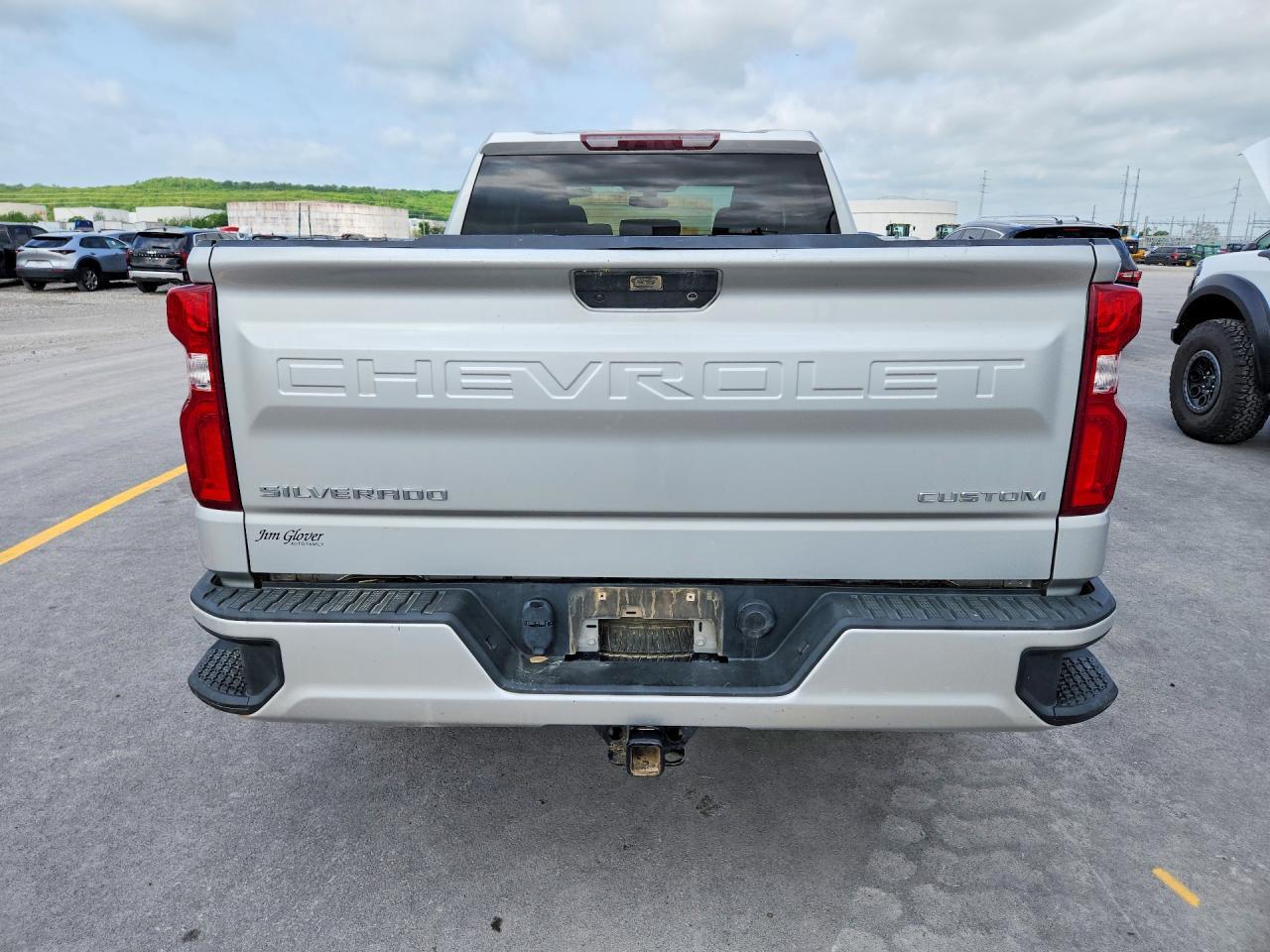 2020 Chevrolet Silverado C1500 Custom