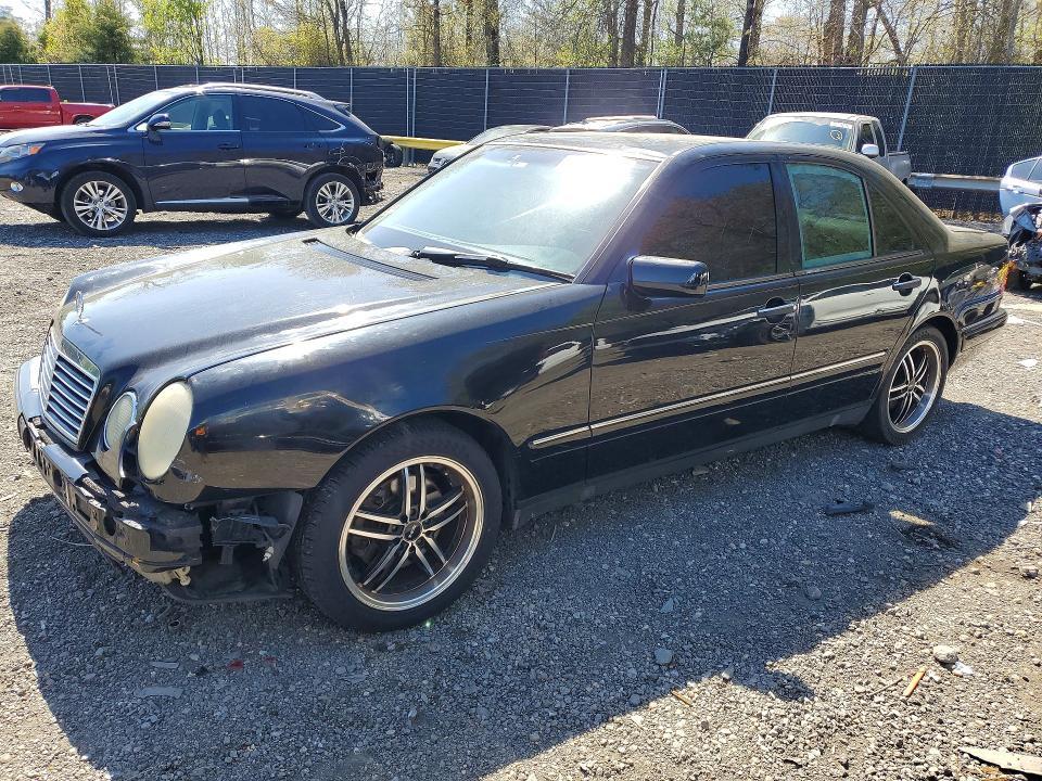 1999 Mercedes-Benz E 320