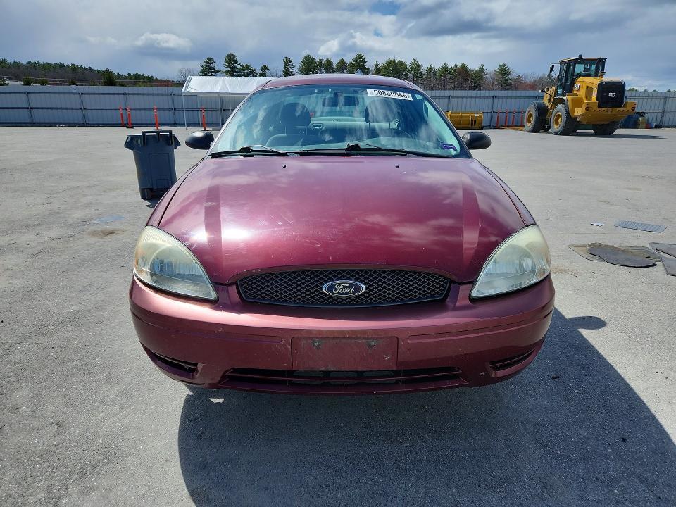 2005 Ford Taurus se