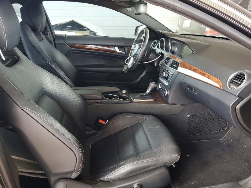 2014 Mercedes-Benz C 250