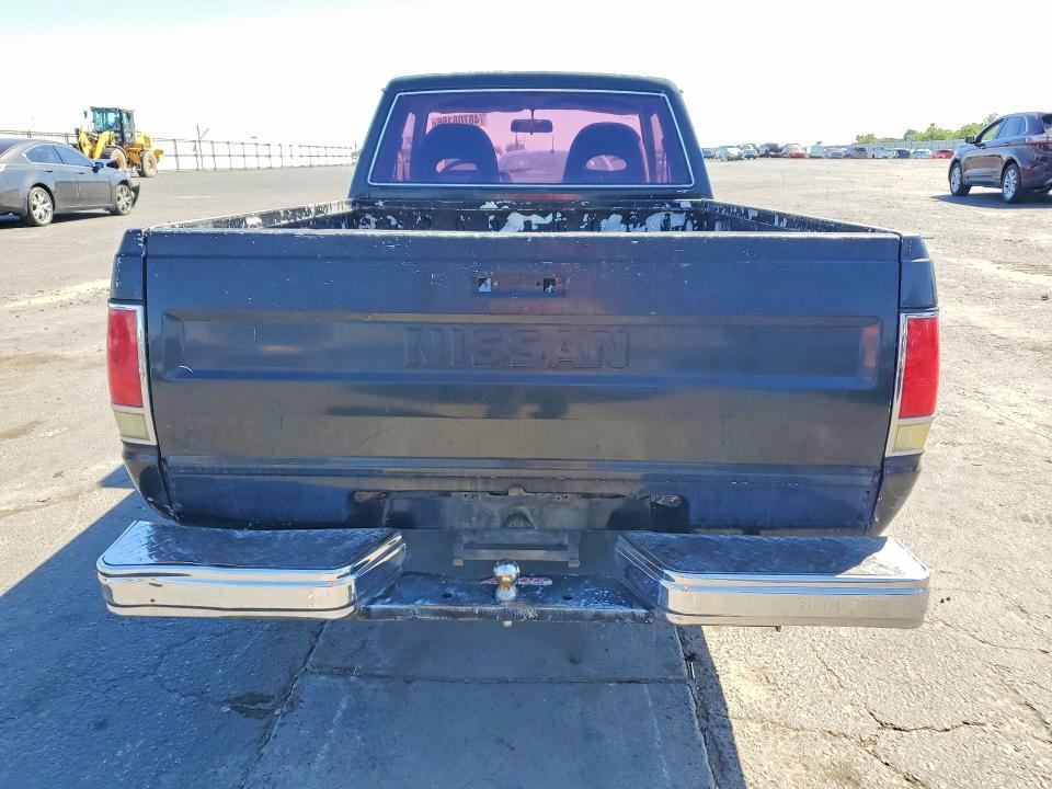 1985 Nissan Pickup Base