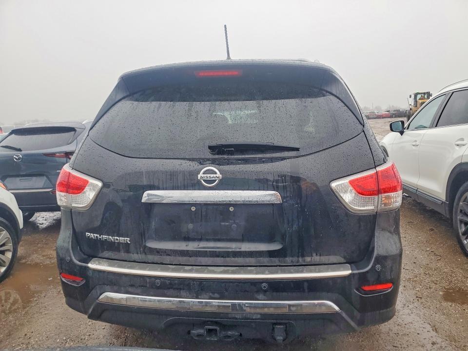 2015 Nissan Pathfinder sl