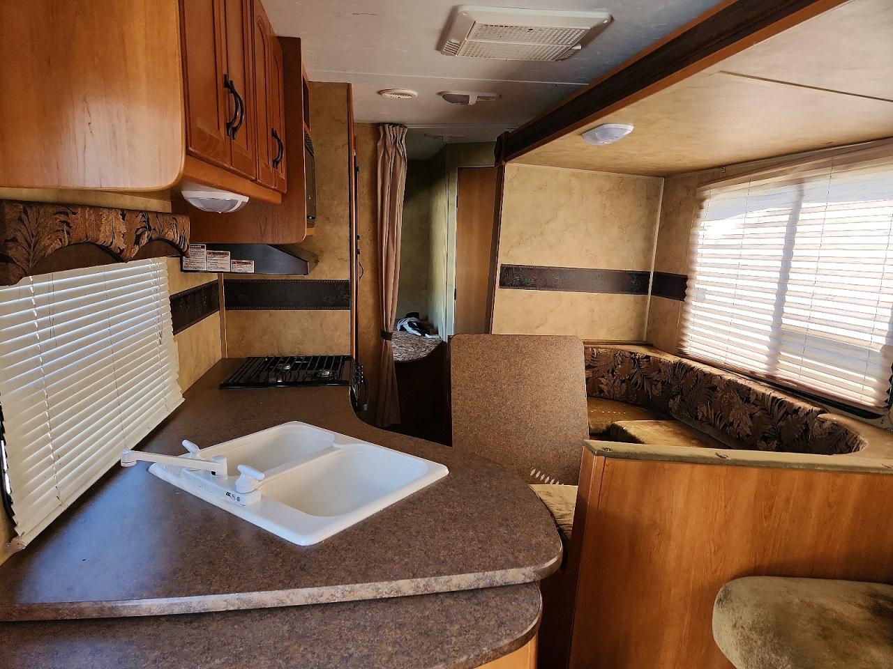 2010 Keystone Challenger Hornet