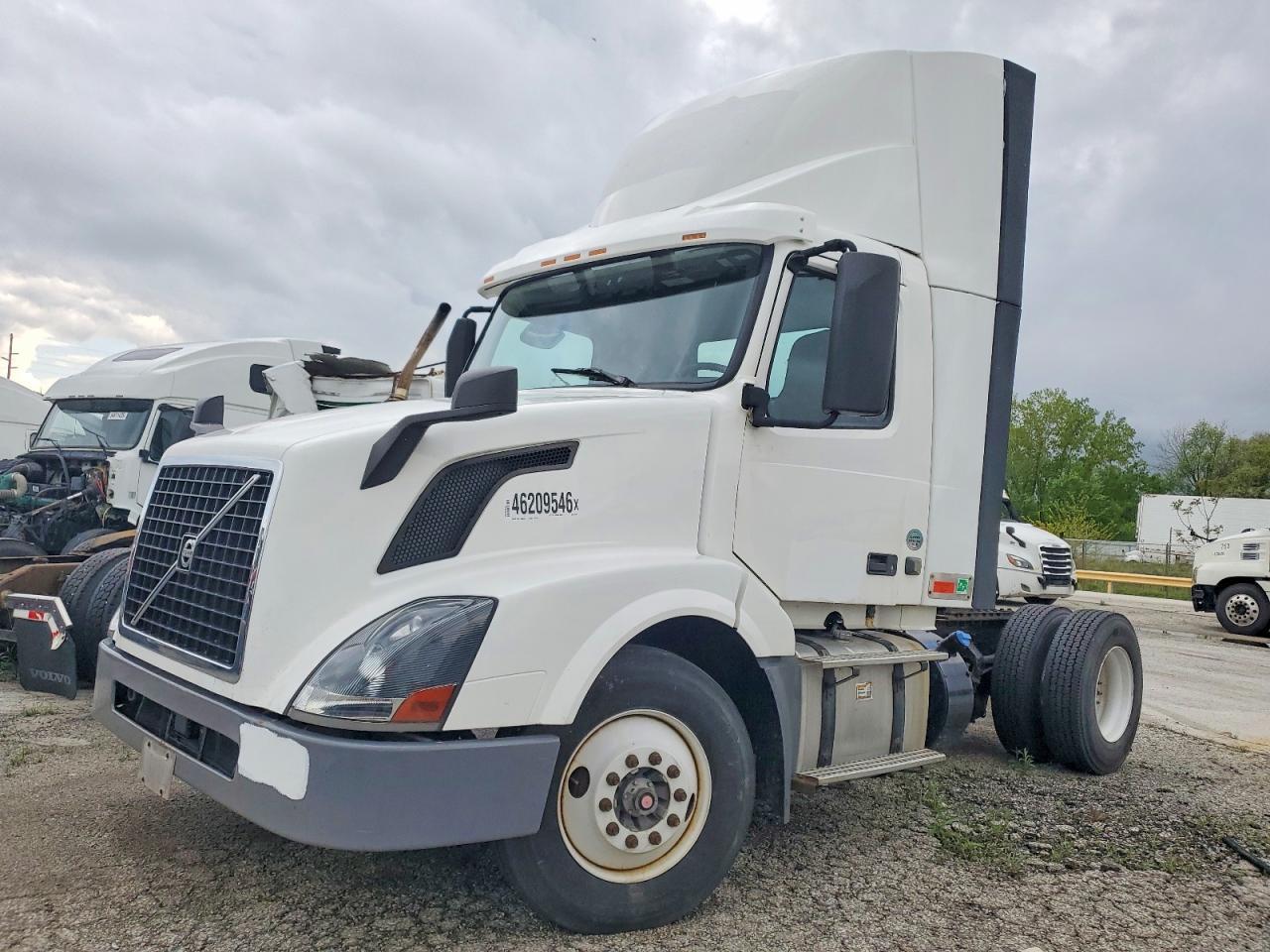 2016 Volvo VNL Semi Truck