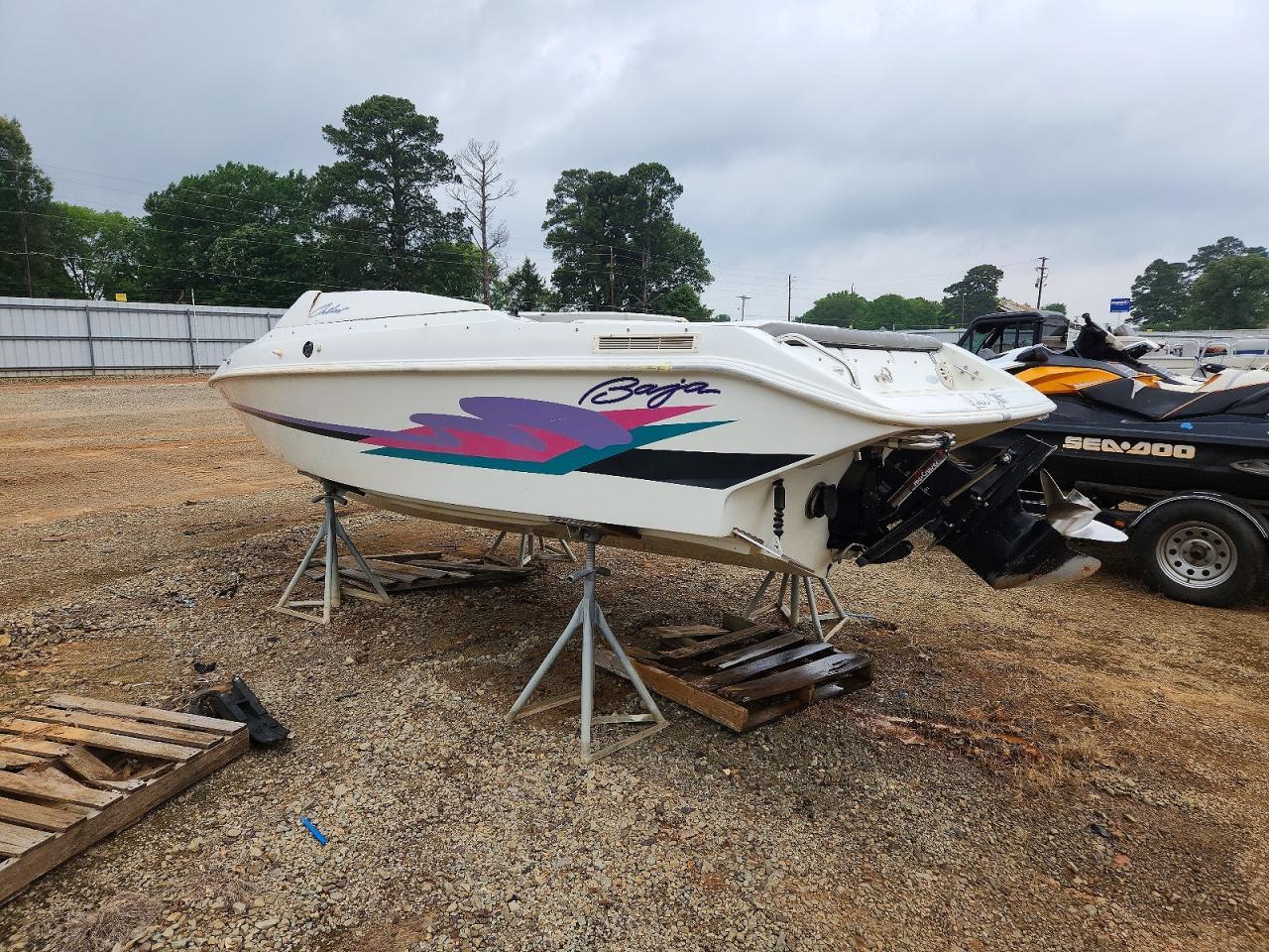 1996 Baja Boats 20 Outlaw