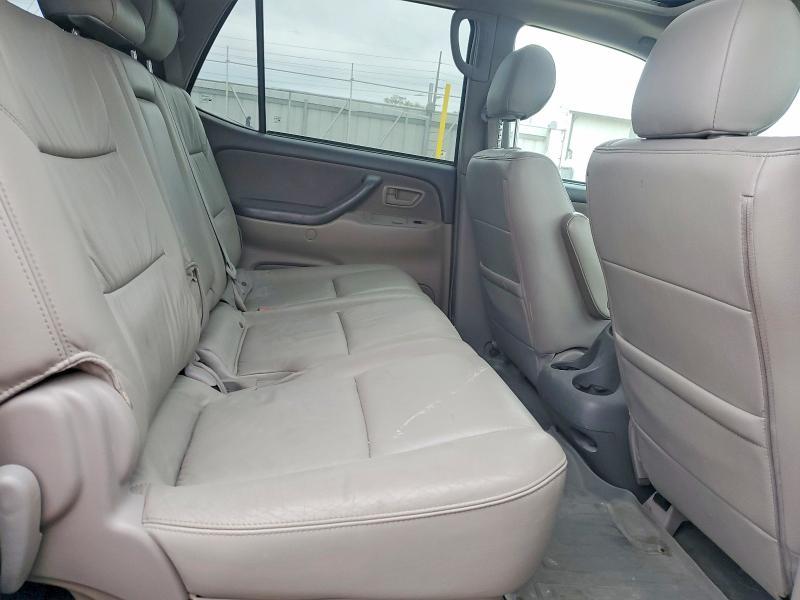 2007 Toyota Sequoia SR5