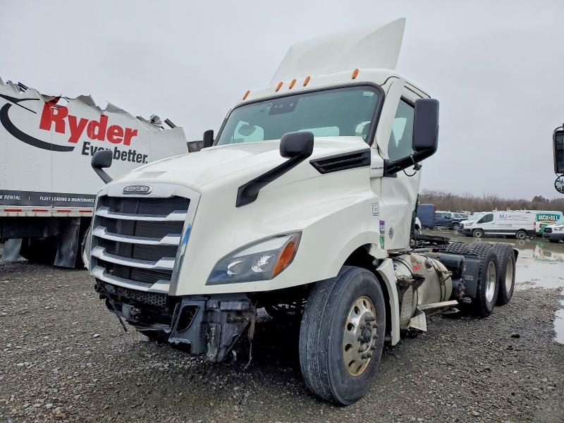 2023 Freigliner 2023 Freightliner Cascadia 126 Semi Truck