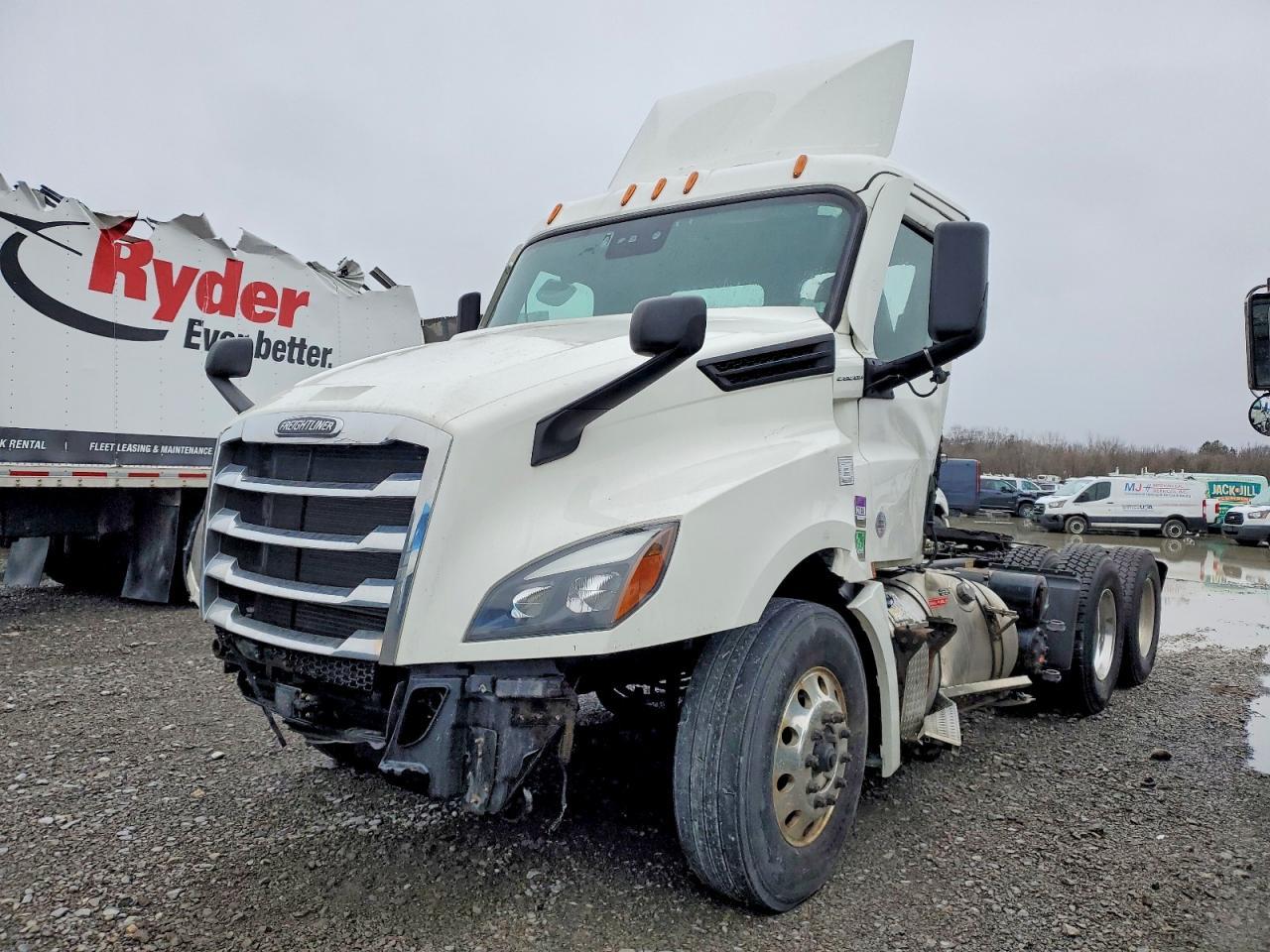 2023 Freigliner 2023 Freightliner Cascadia 126 Semi Truck