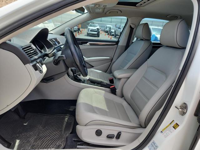 2018 Volkswagen Passat se
