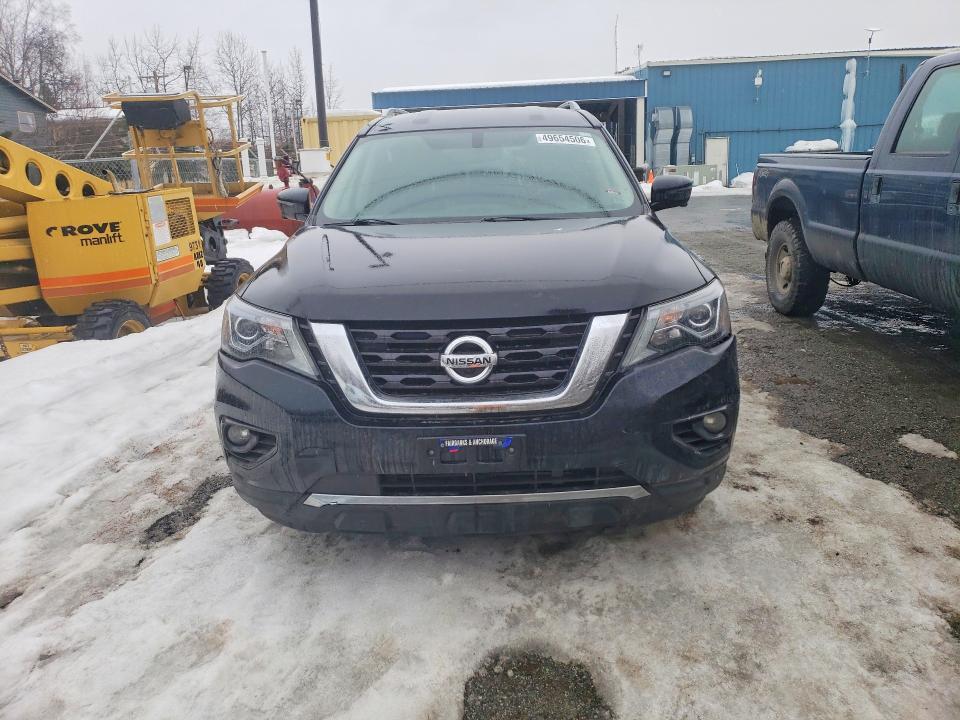 2019 Nissan Pathfinder sl
