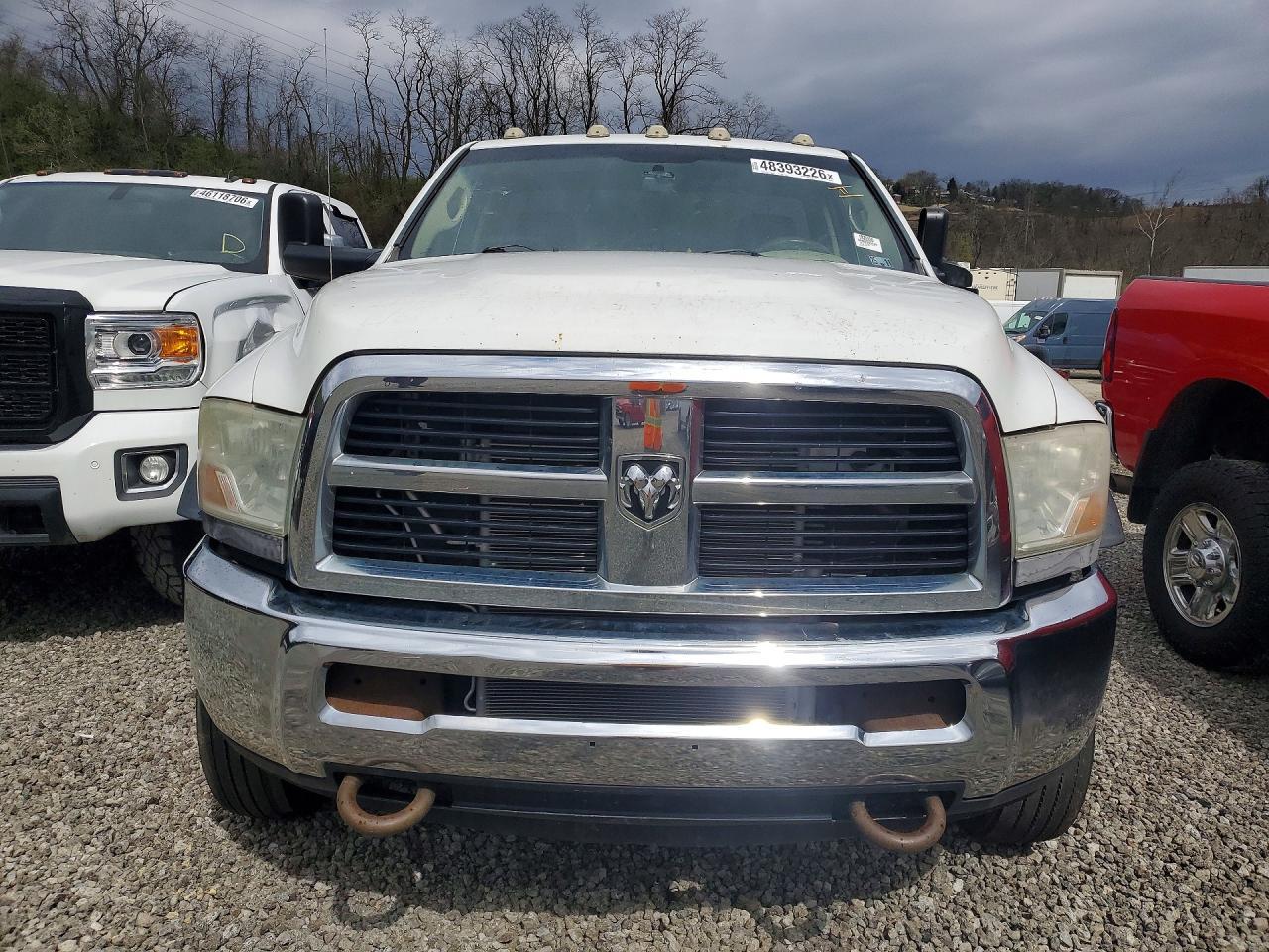 2011 Dodge RAM Chassis Cab Truck Cab AND Chassis