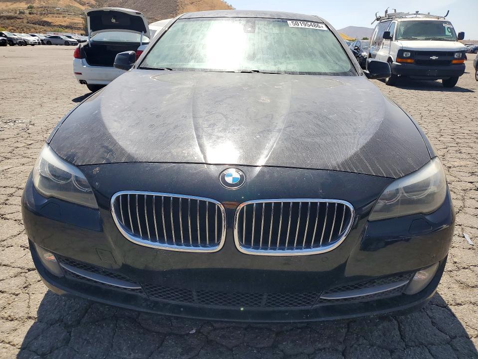 2012 BMW 528 i